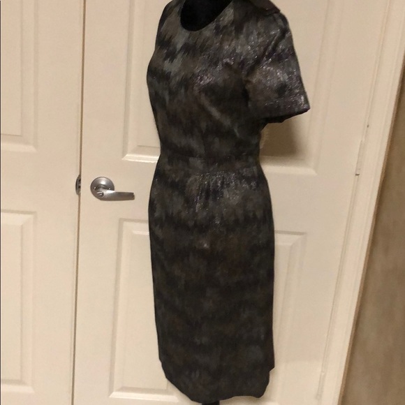 Burberry dress - Picture 5 of 14